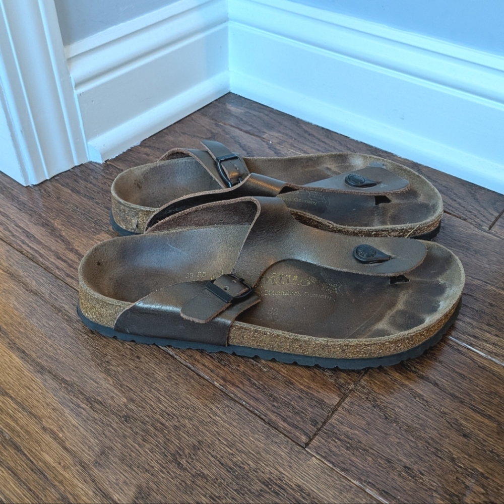 Papillio by Birkenstock Gizeh Leather Thong Sandals Cork Size 8